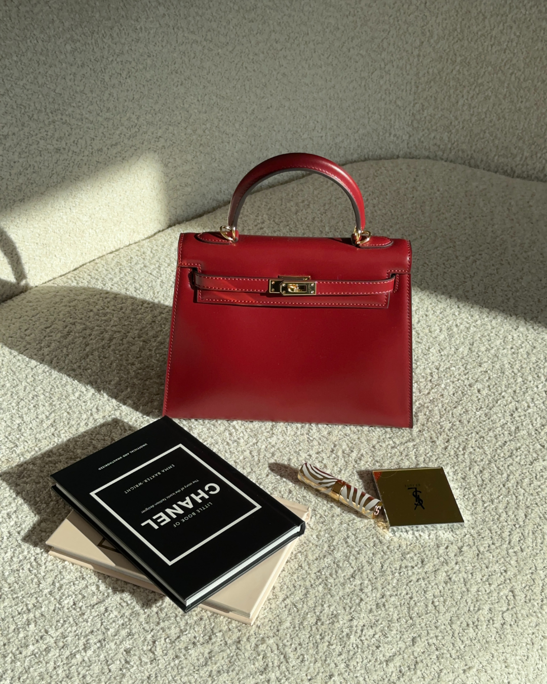 DELACROIX | MINI SAC EN CUIR BORDEAUX ÉLÉGANT