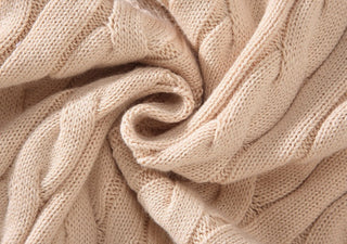 Pull Torsadé Élégance à Demi-Zip - Maison Claire et Sylvie