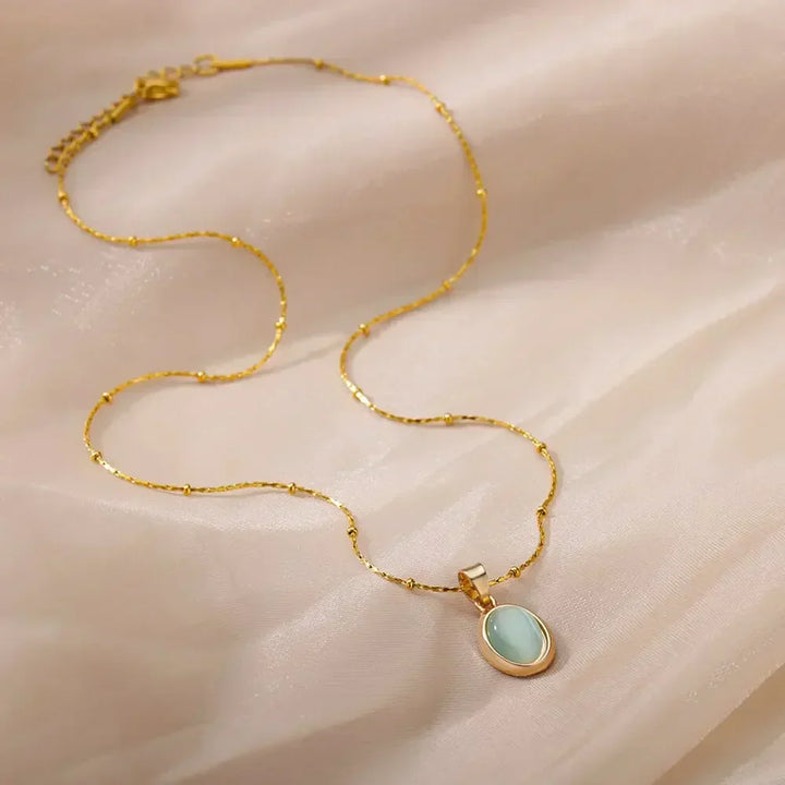 Collier Pendentif Goutte d’Eau en Opale en Acier Inoxydable Doré Chic