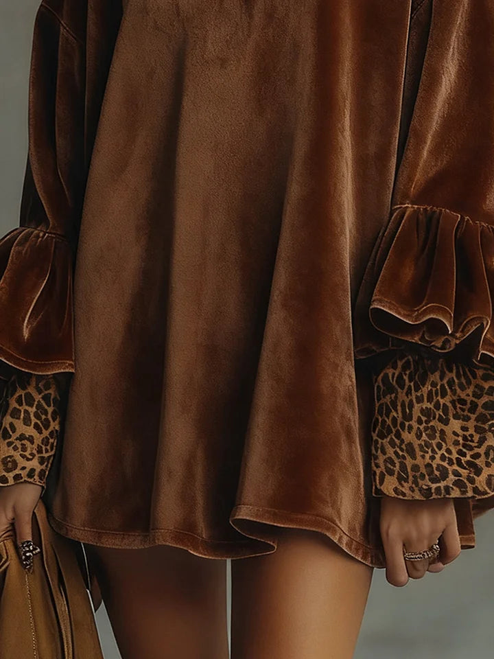 DELACROIX | ROBE TRAPÈZE EN VELOURS À MANCHES LÉOPARD